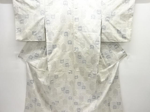 アンティーク　亀甲に抽象花模様織り出し十日町紬着物